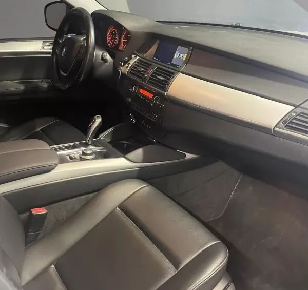 BMW X6 35d*3.0l bi-turbo 286ch