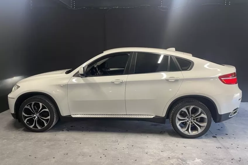 BMW X6 35d*3.0l bi-turbo 286ch