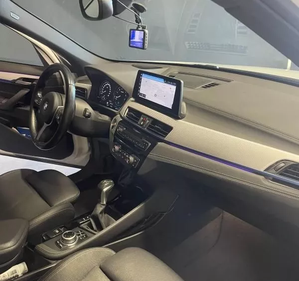 BMW X1 *hybride*xdrive*packm*camera de recul*affichage tête haute*systeme audio harman kardon