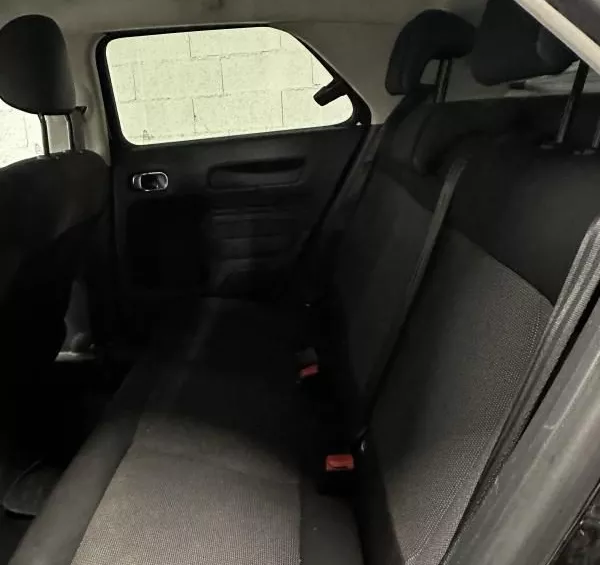 Citroën C4 Cactus 1.2 VTi 82 cv moteur changer neuf avec facture citroen