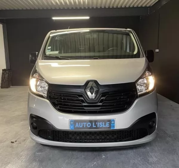 Renault Autre Trafic lll 1.6 Dci 125 ch eco tva recuperable 126000 kms 8places