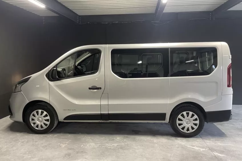 Renault Autre Trafic lll 1.6 Dci 125 ch eco tva recuperable 126000 kms 8places